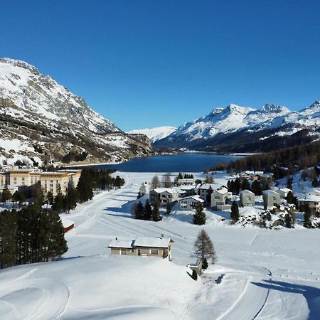 Chesa La Montanella - Ferienwohnung, Maloja Exteriér fotografie