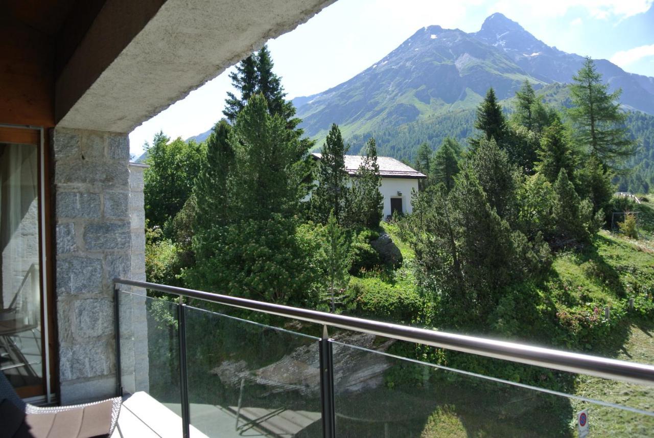 Chesa La Montanella - Ferienwohnung, Maloja Exteriér fotografie