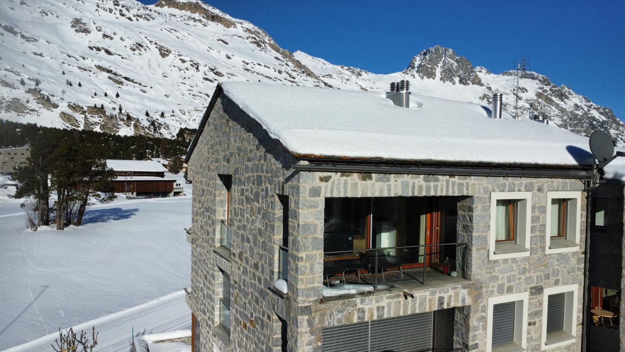 Chesa La Montanella - Ferienwohnung, Maloja Exteriér fotografie